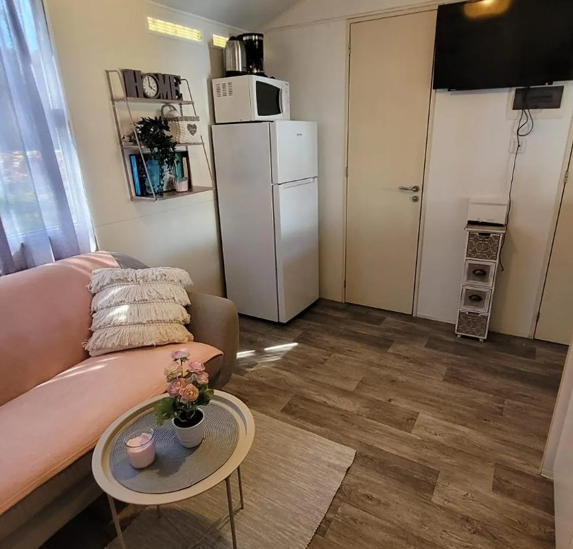 Mobile Home Nalani Ražanac